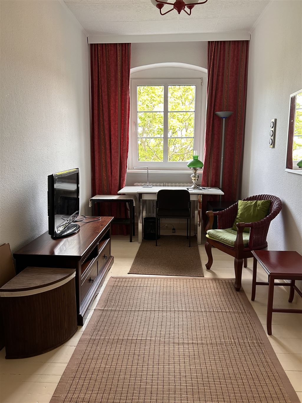 Zimmer zum Hof