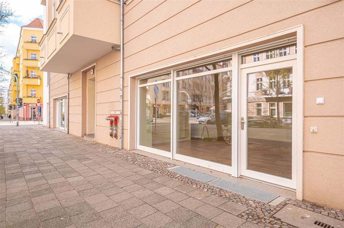 Straßenfront