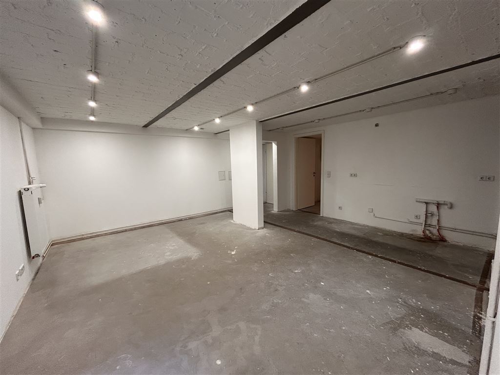 Hinterer Raum Blick nach vorne