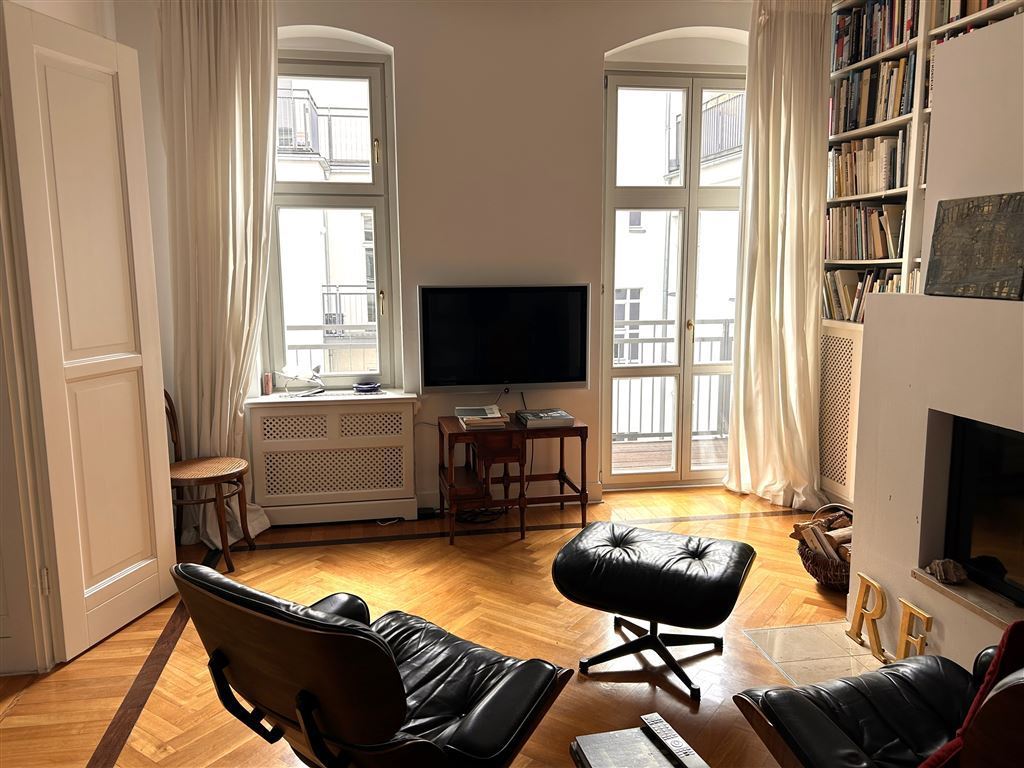 Kaminzimmer Blick Balkon