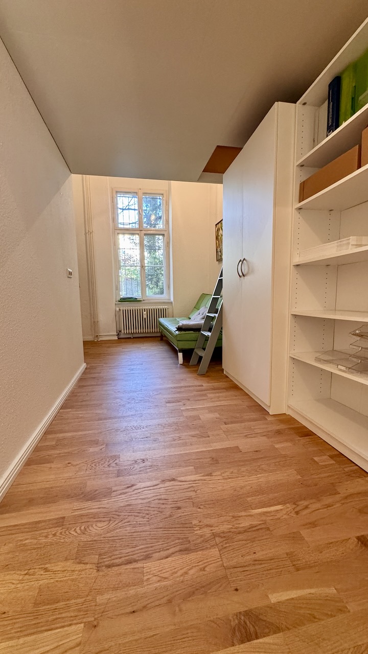 Unter dem Hochbett