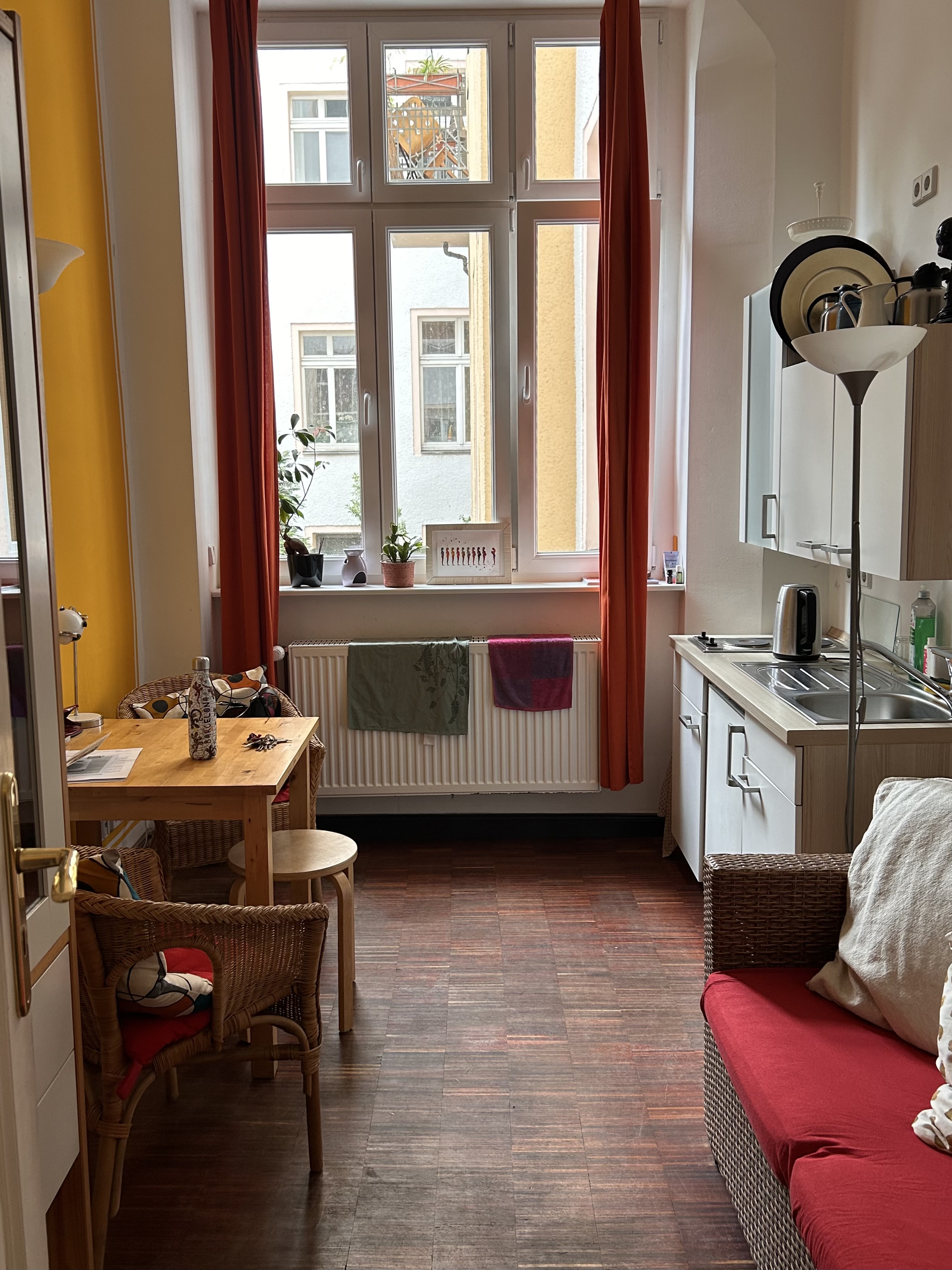 Raum zum Hof