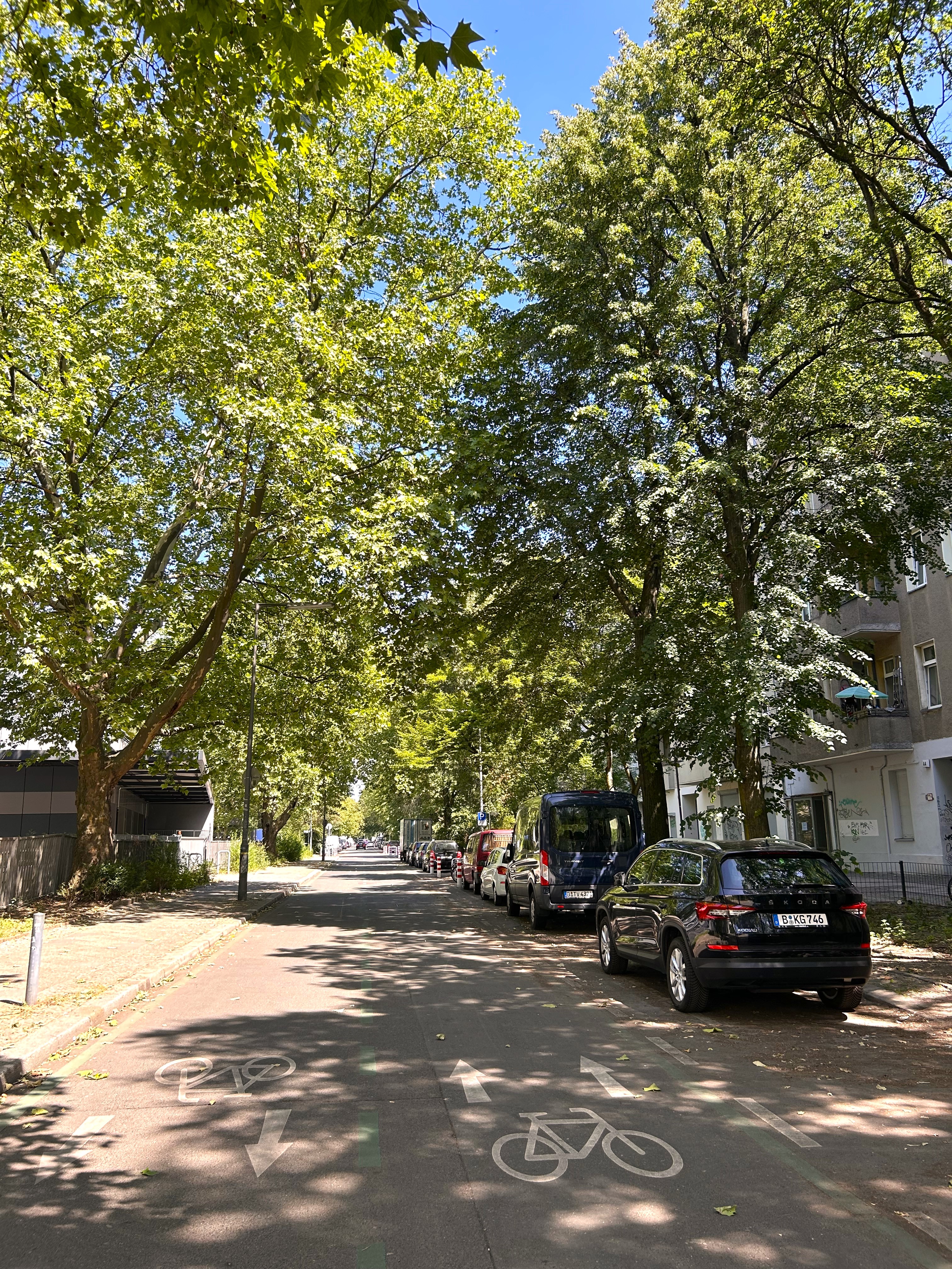 Ruhige Fahrradstraße vorm Haus